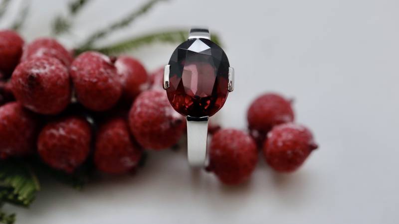 Bague or blanc rhodolite