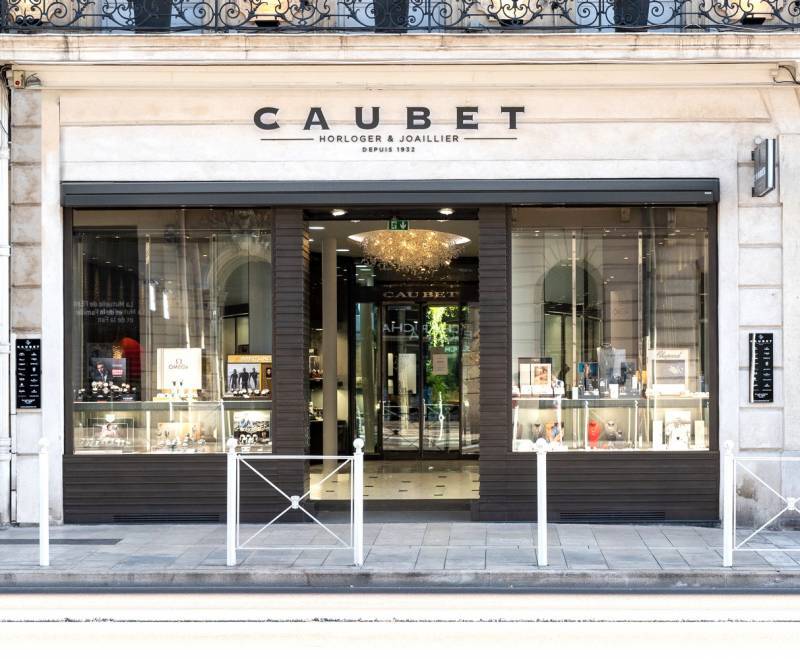Achat en ligne de montres habillées élégantes pour homme en Provence - Maison Caubet